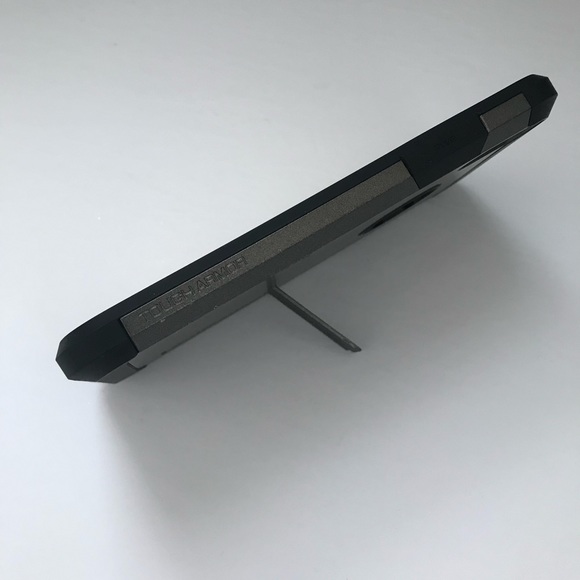 Spigen Tough Armor Works with Apple iPhone XR Case (2018) - Gunmetal - Picture 3 of 10